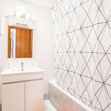 Appartement Quiet & Comfortable 1br Lisboa