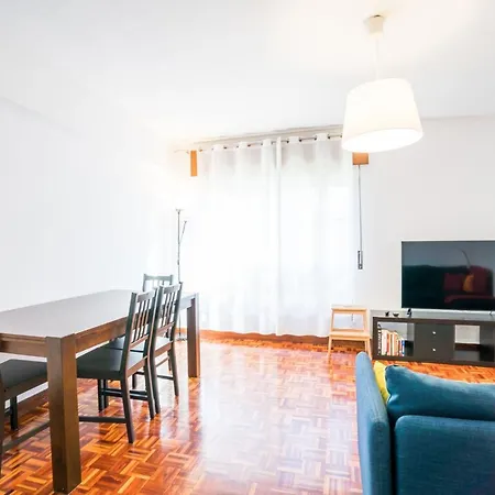 Quiet & Comfortable 1br Appartement *